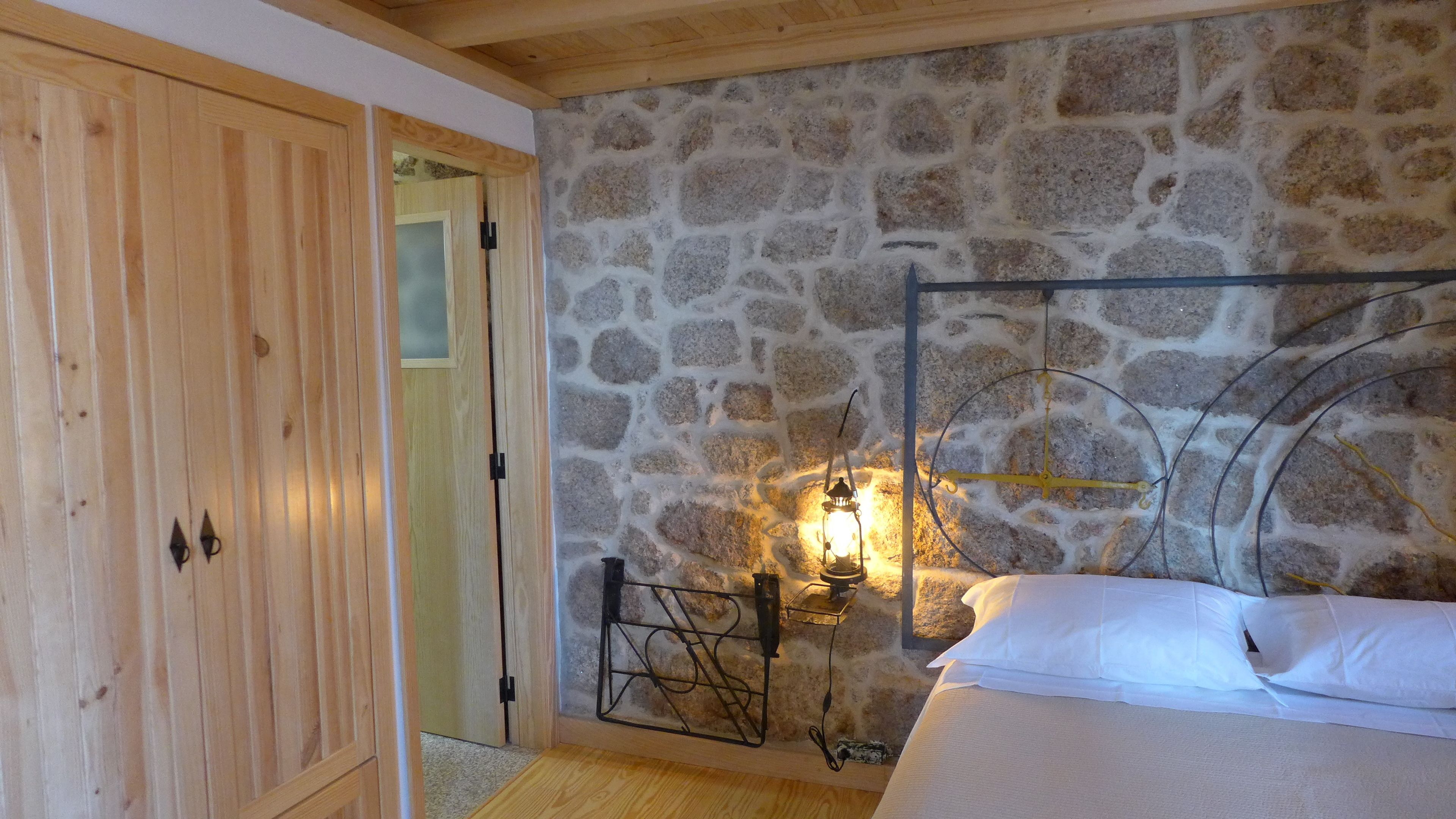 Casa de ciudad panorámica, 1 habitación, balcón, vista a la montaña | Ropa de cama hipoalergénica y decoración personalizada 