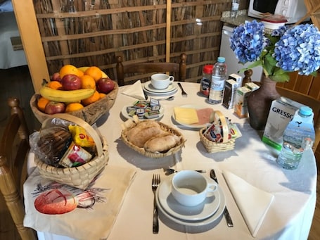 Desayuno continental incluido todos los días