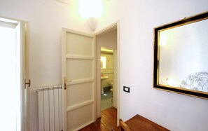 Double Room, Private Bathroom | Bathroom