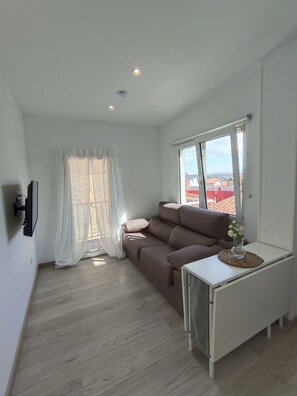 复式, 私人浴室 (6 pax) | 酒廊