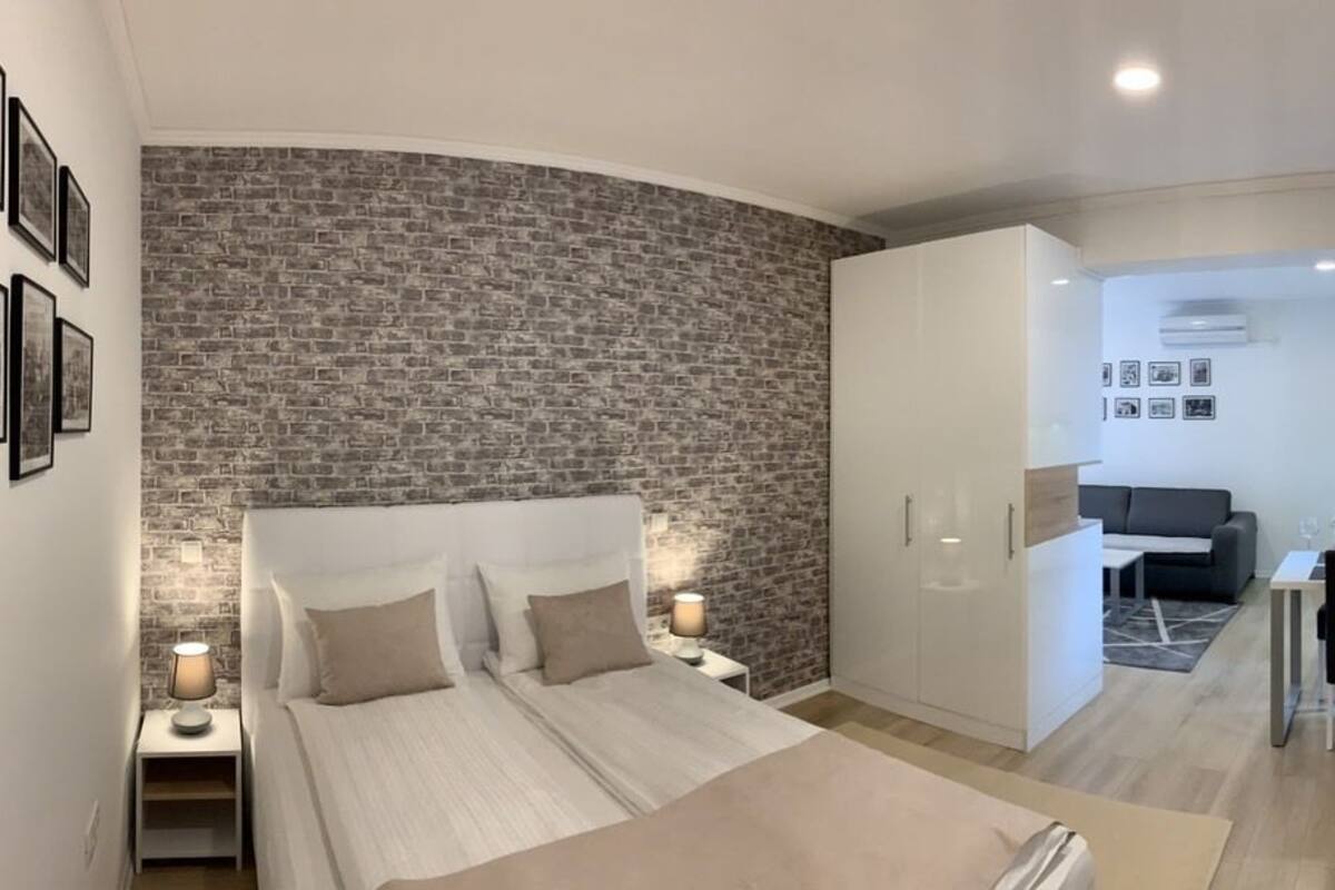 Minibar, blackout curtains, soundproofing