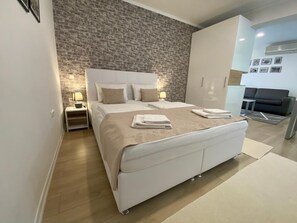 Minibar, rideaux d’obscurcissement, système d’insonorisation