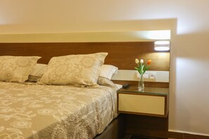 Minibar, système d’insonorisation, lit de bébé (supplément)