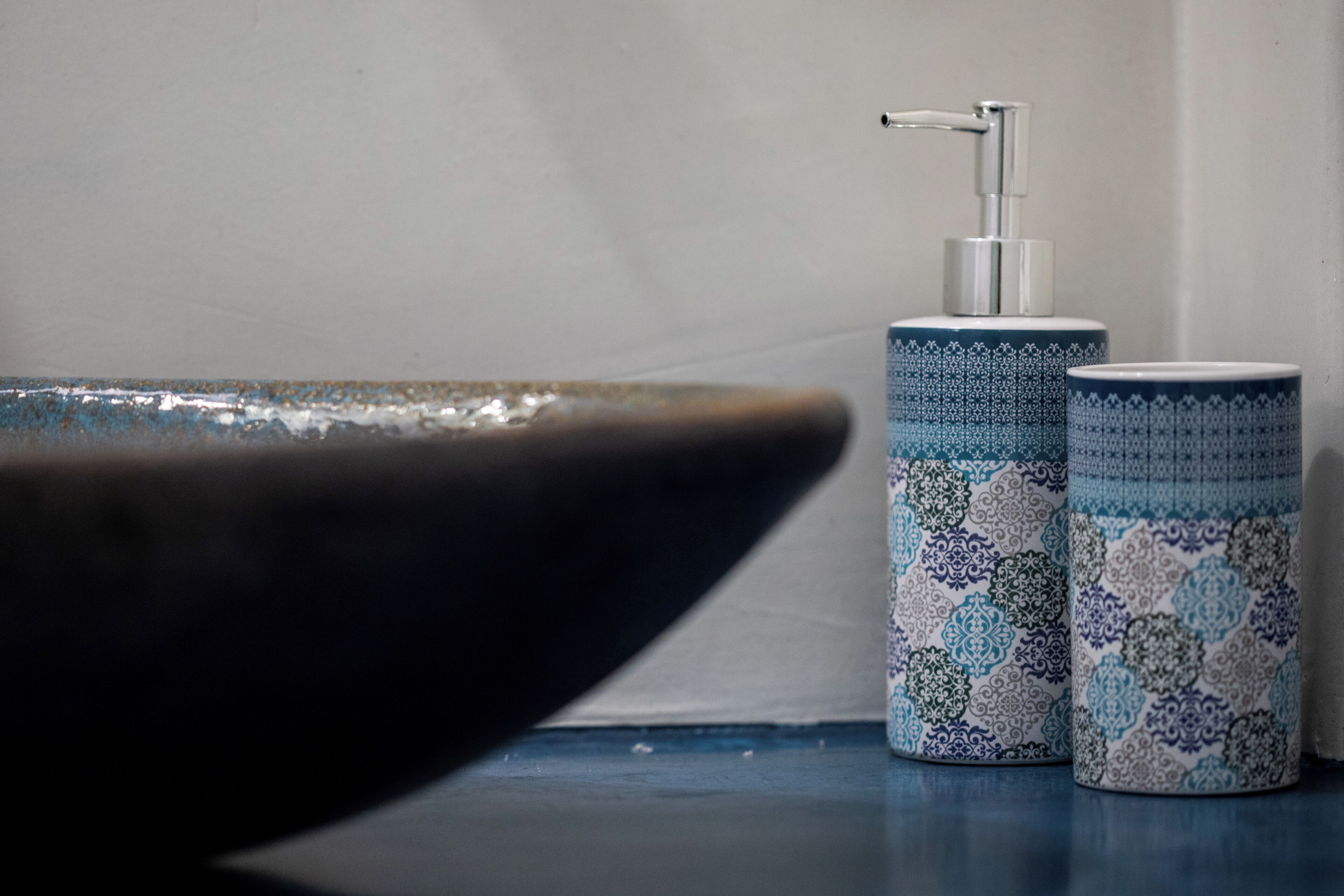 signature apartment, courtyard view | bathroom | shower, rainfall showerhead, designer toiletries, hair dryer