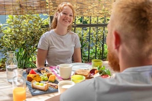 Dagelijks ontbijtbuffet inbegrepen