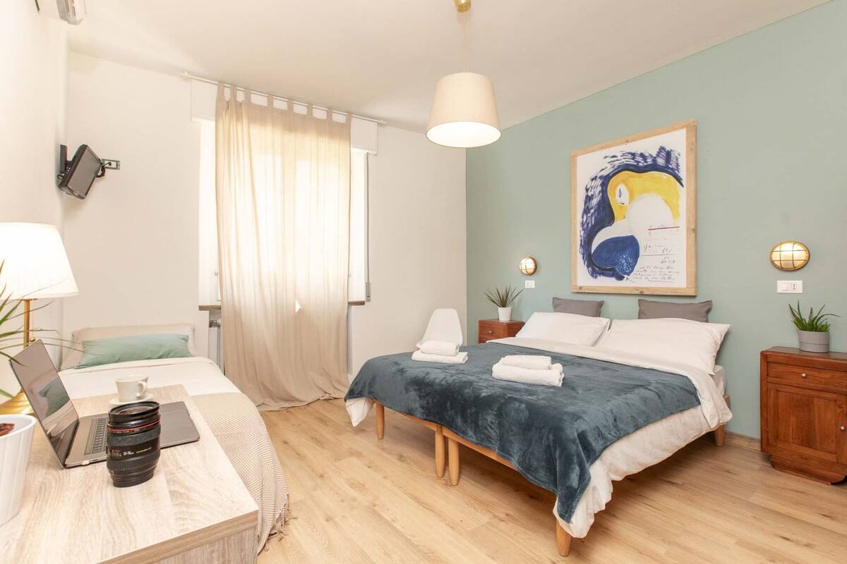 Family Room | Individually decorated, individually furnished, desk, free WiFi