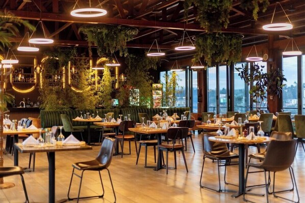 Dining - Mythos Boutique Hotel (Kigali)