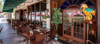 Norman's Hotel and Dining