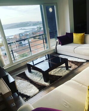 Exclusive Duplex | Living area | LCD TV - VIP Apart Otel (Sinop)