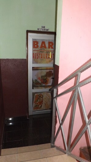 Café da manhã, almoço e jantar