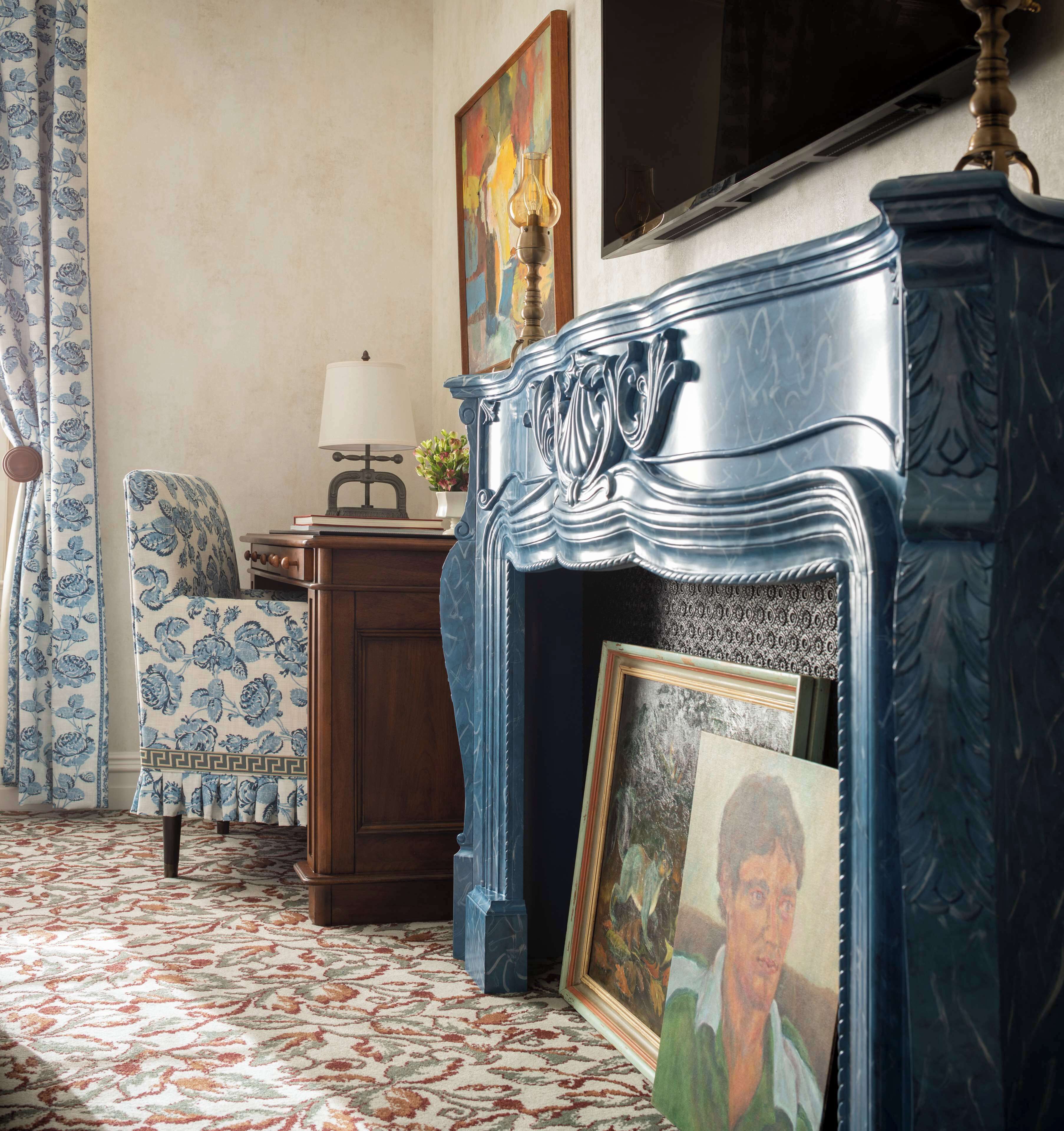 in-room safe, desk, blackout curtains, soundproofing