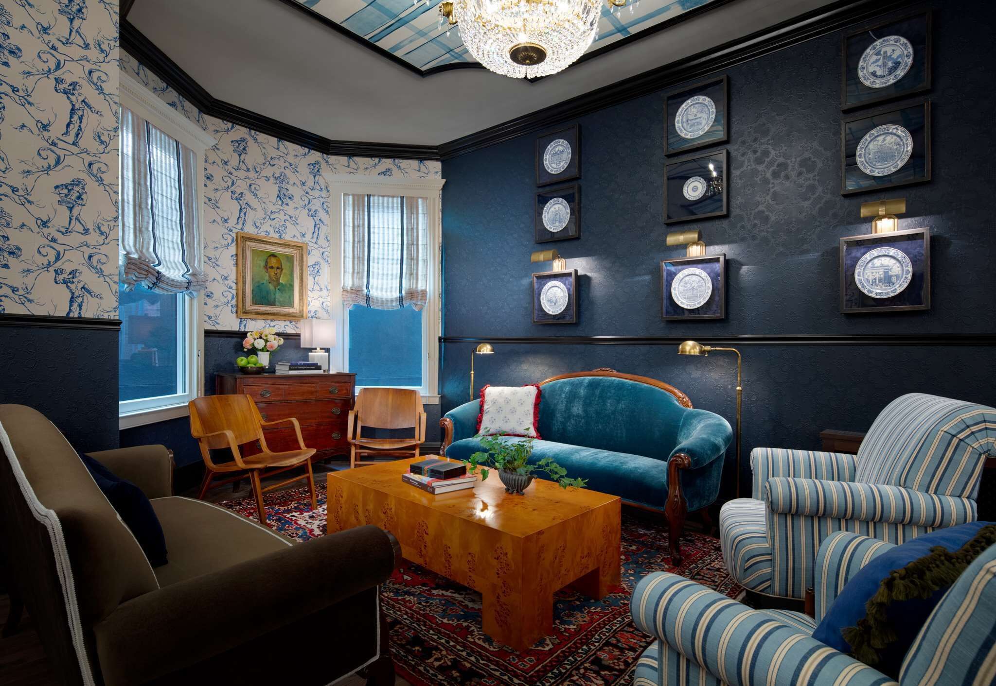 In-room safe, desk, laptop workspace, blackout curtains