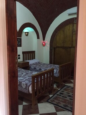 3 bedrooms, WiFi, bed sheets