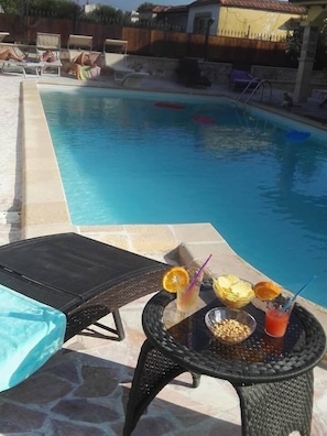 Sundeck - Villa Carmen (Mondragone)
