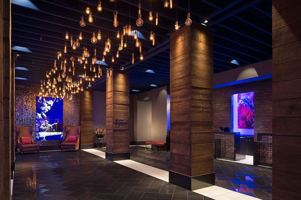 luxury hotels in Montgomery