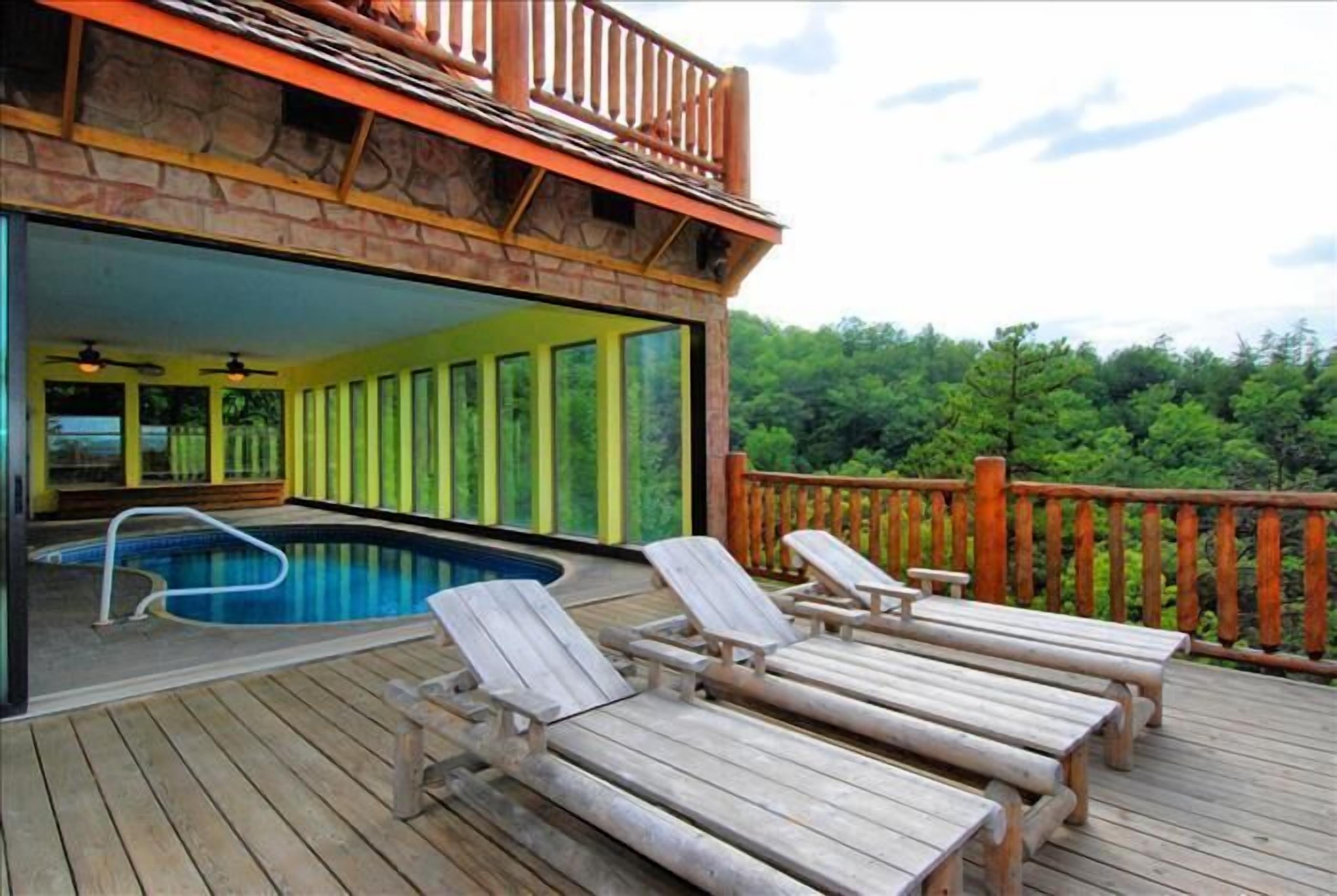 Cabin, Multiple Beds, Private Pool, Mountain View | Balcony