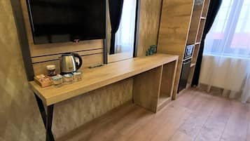 Standard Single Room | Egyptian cotton sheets, premium bedding, individually decorated