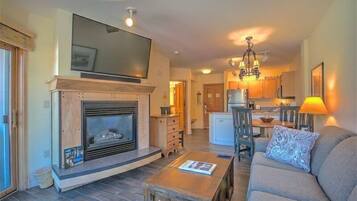 Condo (101_River_Run_Condos) | Exterior