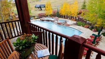 Condo (Aspen_Ritz_Carlton_3bed_03) | Exterior