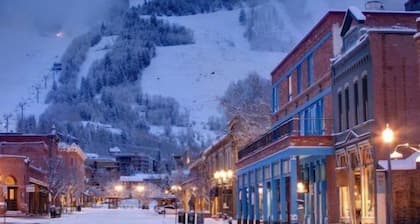 Aspen Ritz Carlton 3 Bed