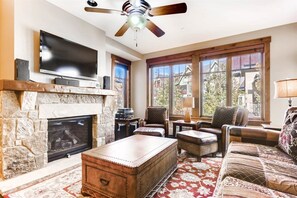 Condo (Breck Water House 5209) | Living room