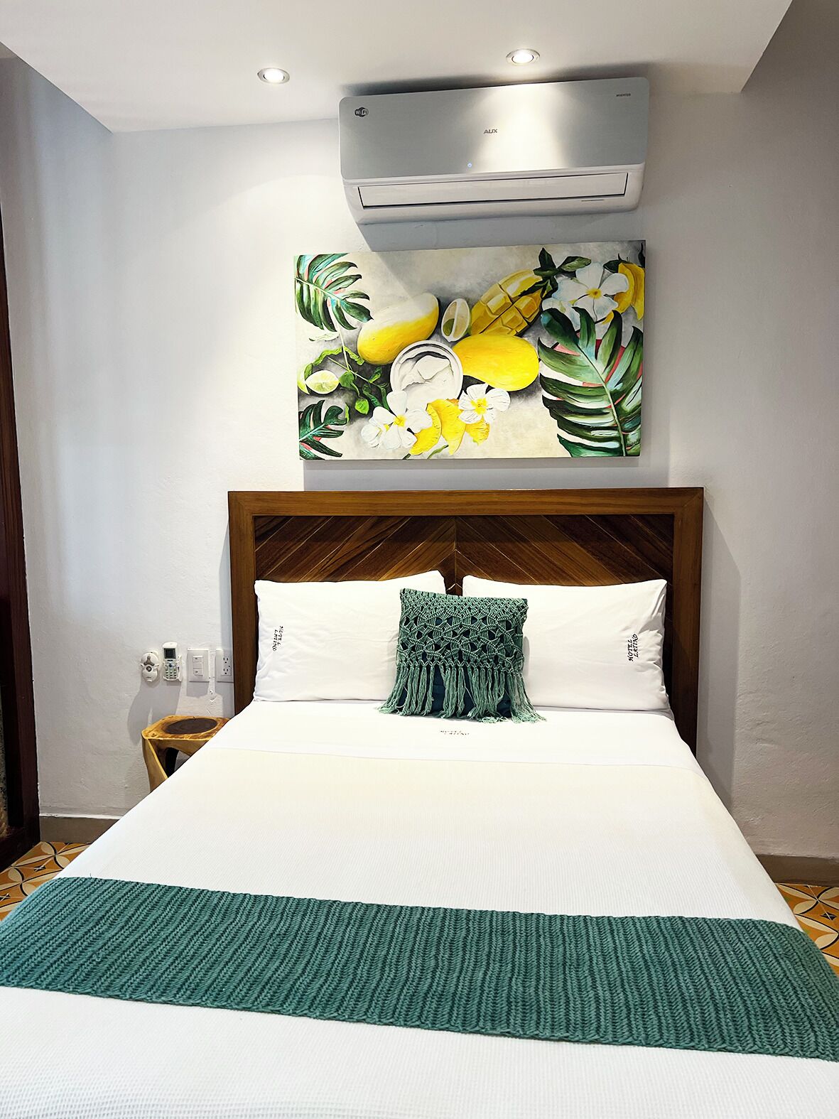 City-Studiosuite, 1 Doppelbett | Hochwertige Bettwaren, Daunenbettdecken, individuell dekoriert