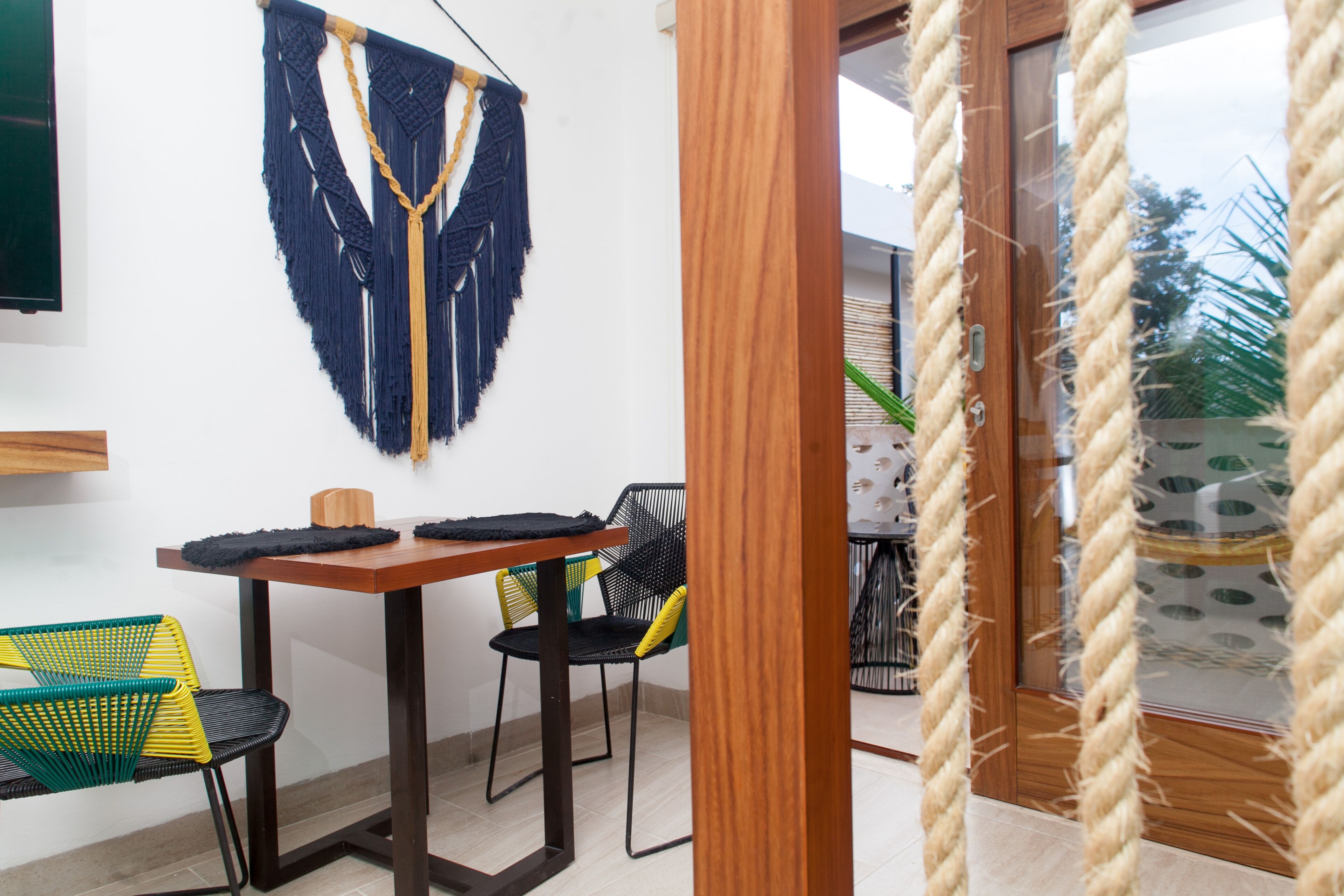 Suite estudio City, 1 cama doble | Ropa de cama de alta calidad, edredones de plumas, wifi gratis