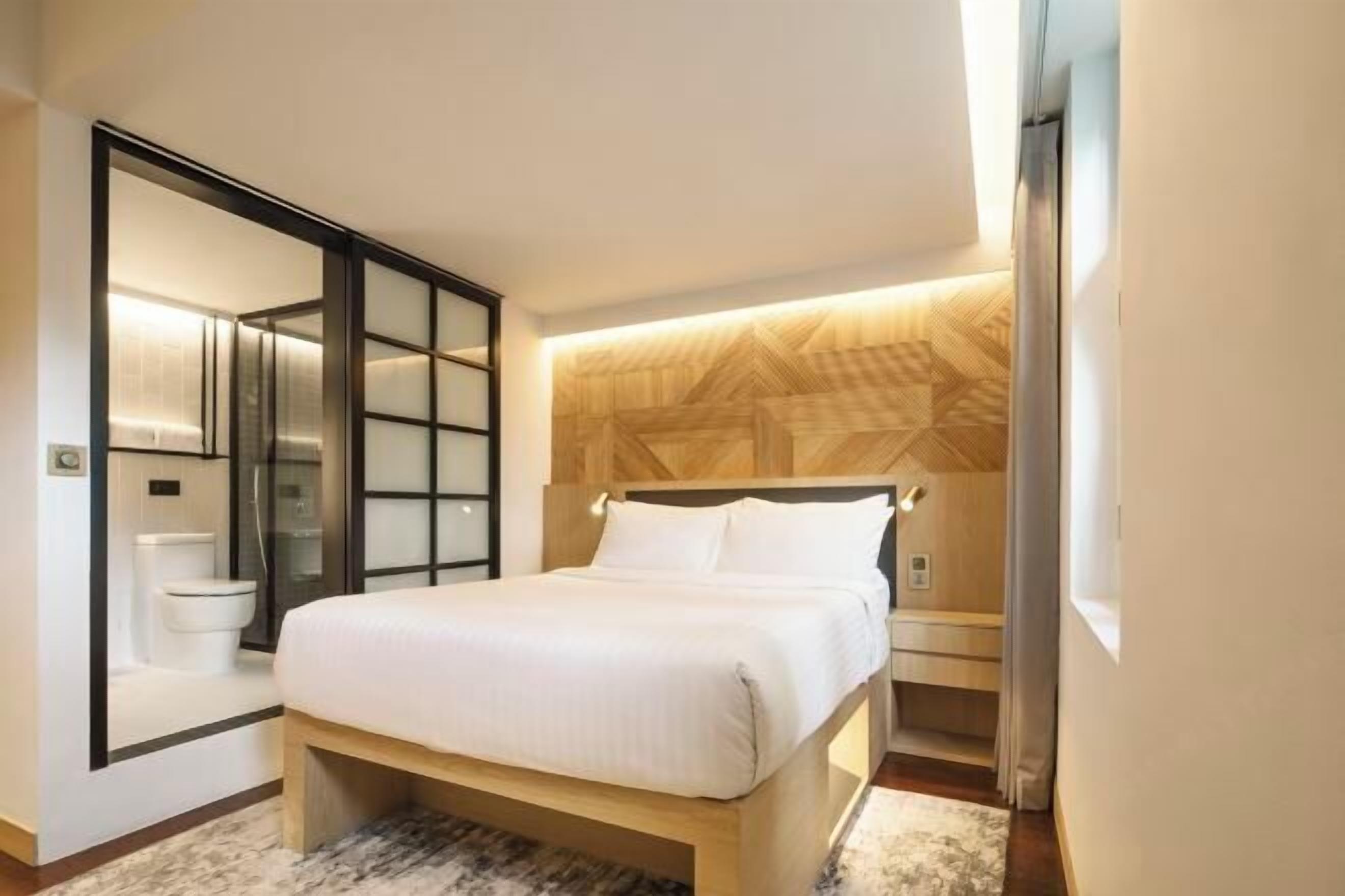 Een kluis op de kamer, individueel gedecoreerd, individueel gemeubileerd