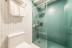 Shower, free toiletries, hair dryer, soap