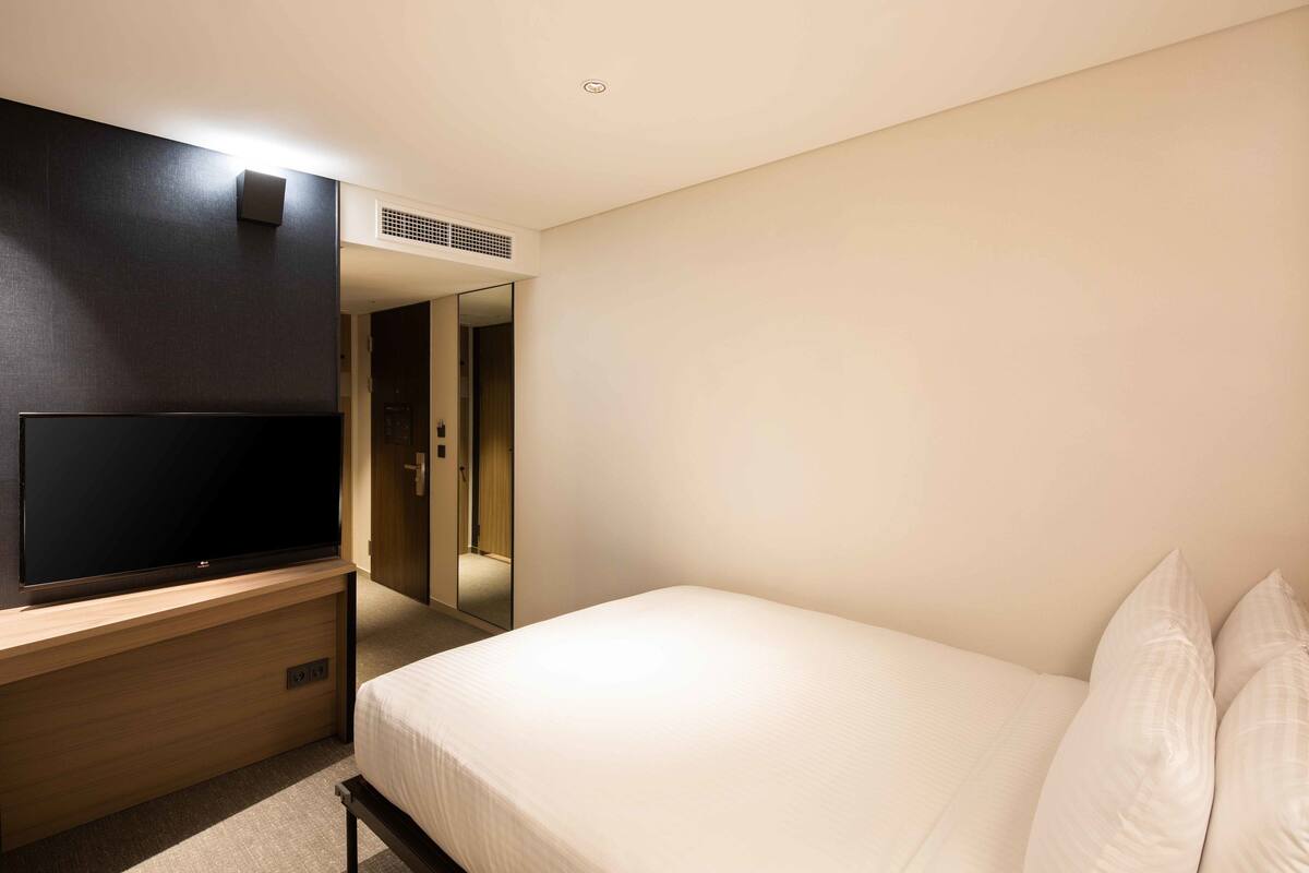 Coffres-forts dans les chambres, chambres insonorisées, Wi-Fi gratuit
