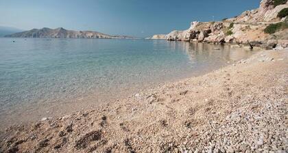 Charming Family Apartment, Baska view, 150m from the sandy beach