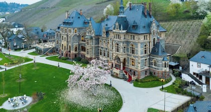 Schloss Lieser, Autograph Collection