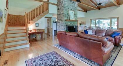 Amazing Riverside Home on the Jackson River just 10 minutes from Warm Springs!