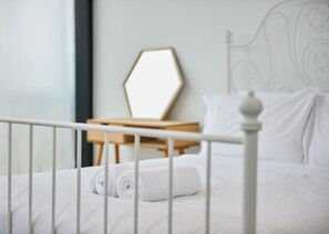 Interior - Designer Getaway with Breathtaking Views (Box Hill)