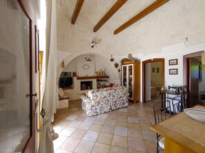 Interior - Charming Trullo in Puglia for 5 people (Santa Lucia)
