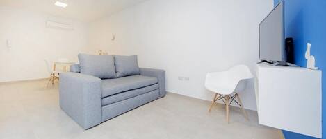 Leilighet – standard | Oppholdsområde | Flatskjerm-TV