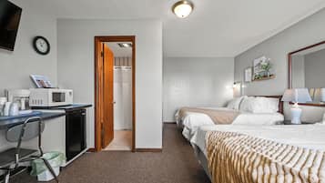 2 Queen Beds, River View, Upper Level | Premium bedding, laptop workspace, blackout drapes