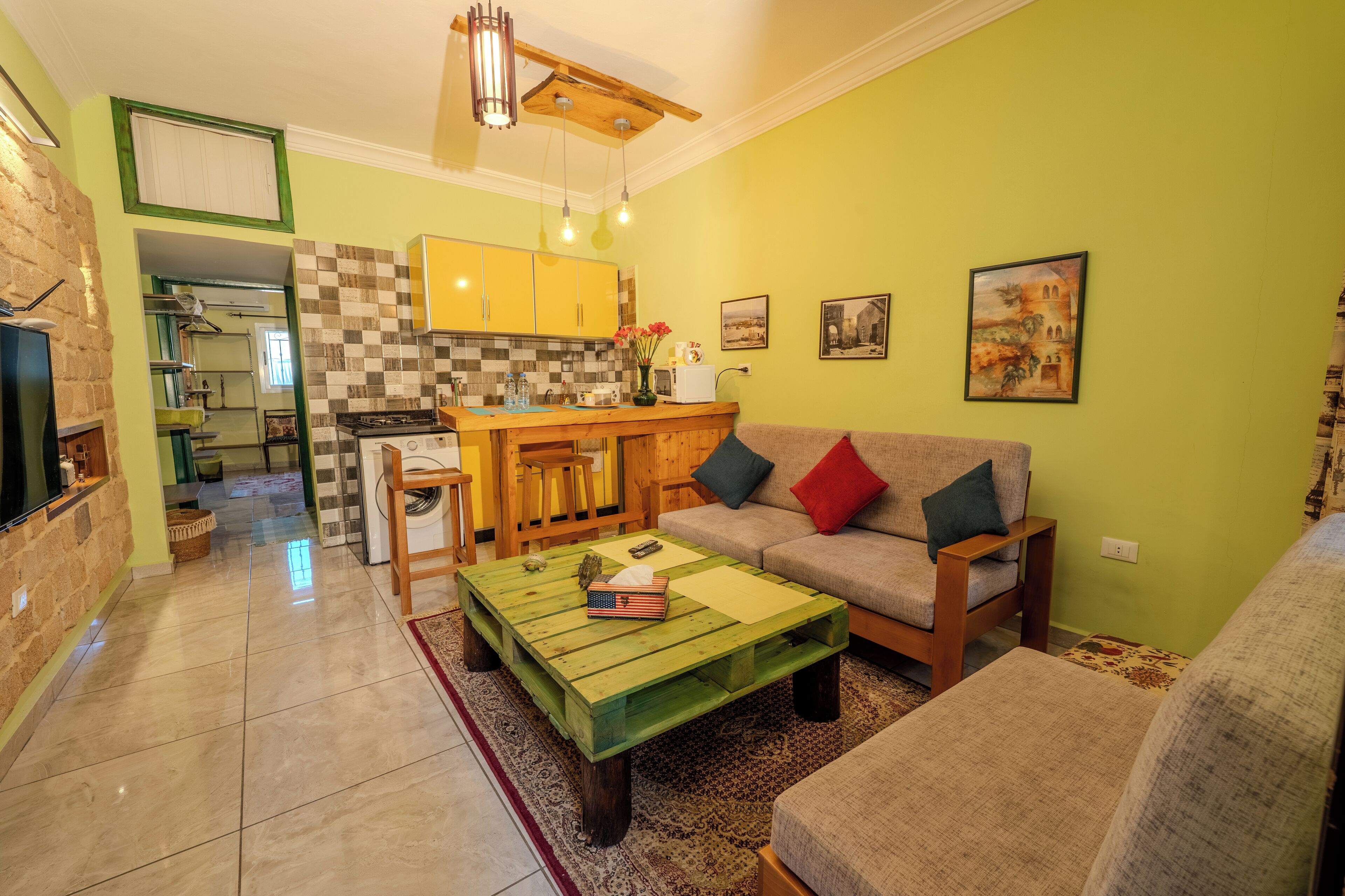 Apartment 2 | Area soggiorno | Smart TV 42 pollici con canali satellitari, TV, Netflix