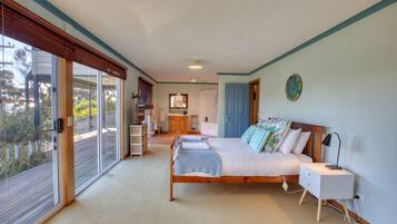 House, 4 Bedrooms | 4 bedrooms, iron/ironing board, free WiFi, bed sheets