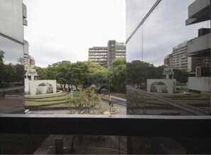 Front of property - 27 de Abril Apartment 25W (Córdoba)