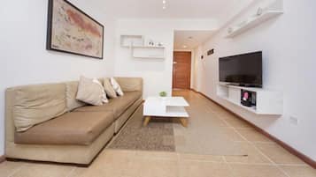 Căn hộ Superior | Khu phòng khách | TV màn hình phẳng