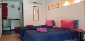 Standard Twin Room | Free WiFi