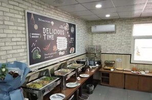 Restaurant - James Joyce Coffetel Xi'an Huaqingchi (Xi'an)