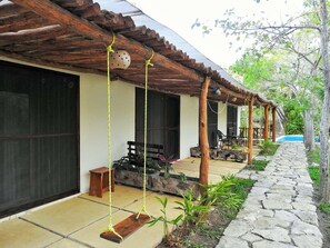 传统小屋, 花园景观 | 防过敏的被褥、遮光窗帘、免费 WiFi、床��单