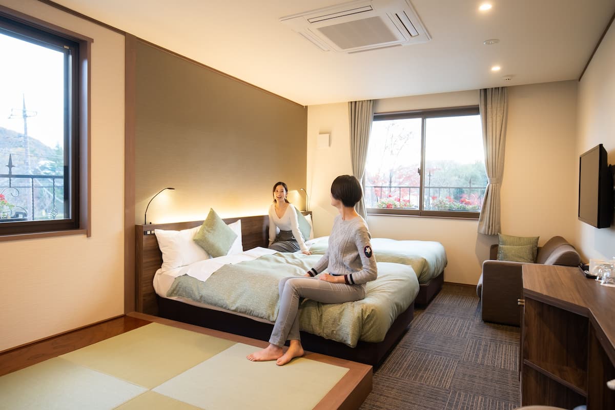 family type room | 1 bedroom, in-room safe, desk, laptop workspace