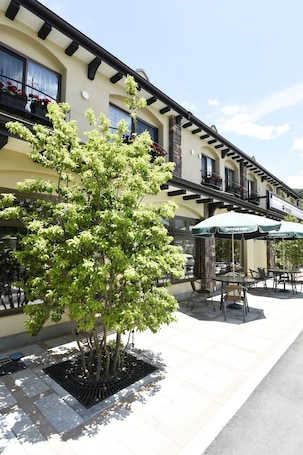 Exterior. Kawaguchiko Hotori no Hotel Ban