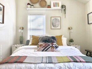 1 bedroom, desk, iron/ironing board, free WiFi