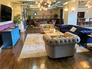 Apartment, 1 Bedroom, Kitchen | Lobby lounge