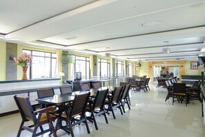 Dining - 887 Green Hill Hotel And Convention Center (Kemuninglor)