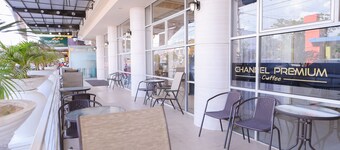 Capital O 854 Ub Caisar Hotel